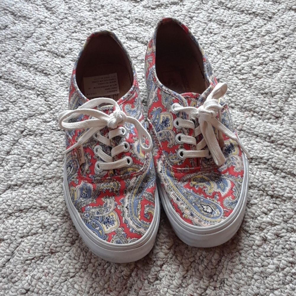 Paisley Vans